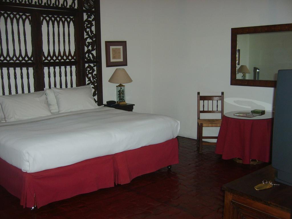 Hotel Casa Colonial - Adults Only Куэрнавака Номер фото